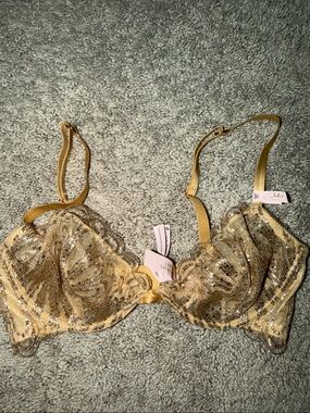 Victoria’s Secret Angel Gold Bra